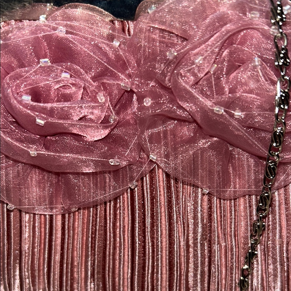 Elegant Pink Evening Clutch - Picture 3 of 6